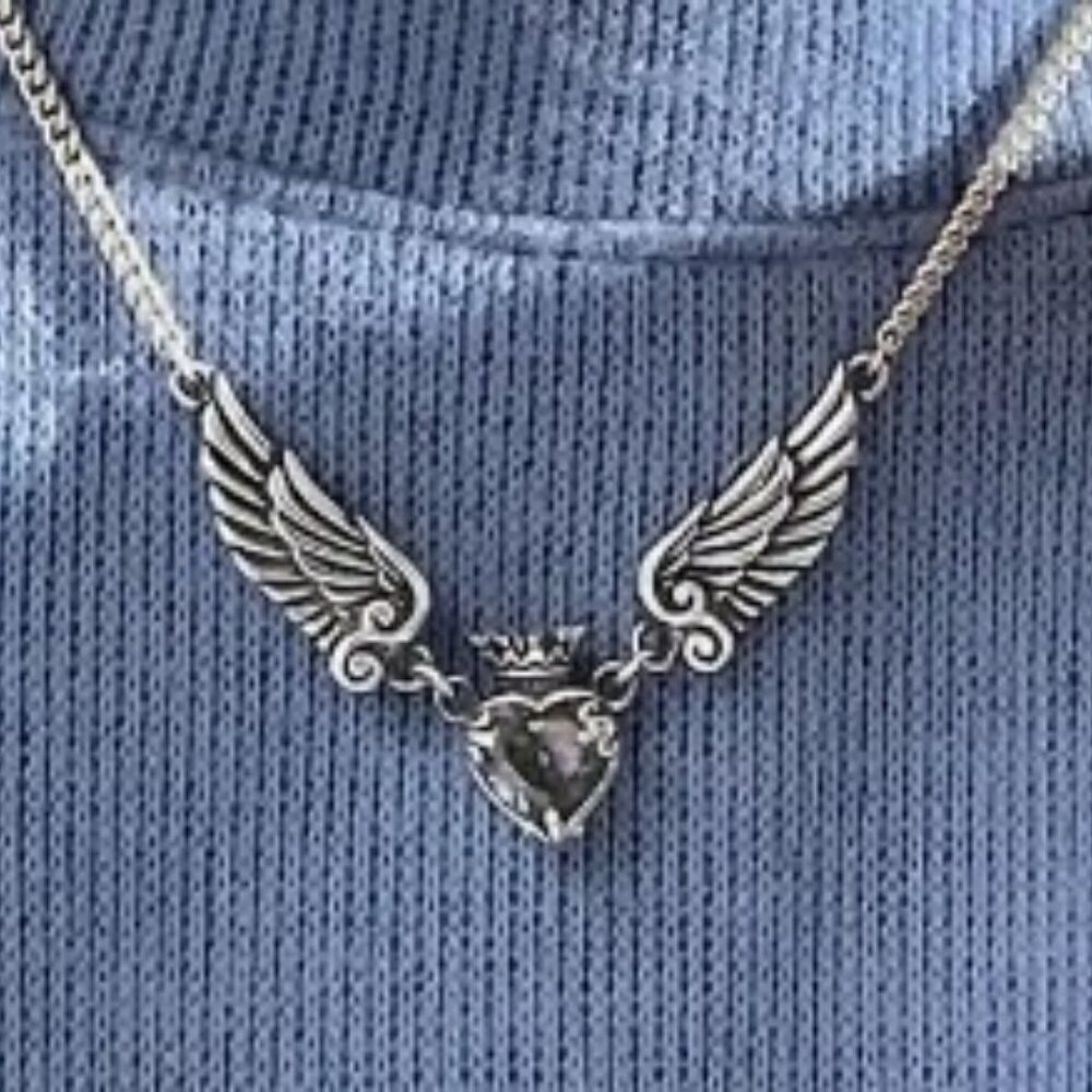 Retro-Inspired Aurora Angel Wings Love Crown Necklace Silver-plated Blue Crystal